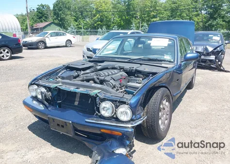 2000 Jaguar Xj8 from USA, damaged, VIN SAJDA14C6YLF15351